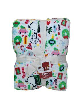 Peanuts Snoopy Plush Blanket By Berkshire Full/Queen Soft Holiday Print